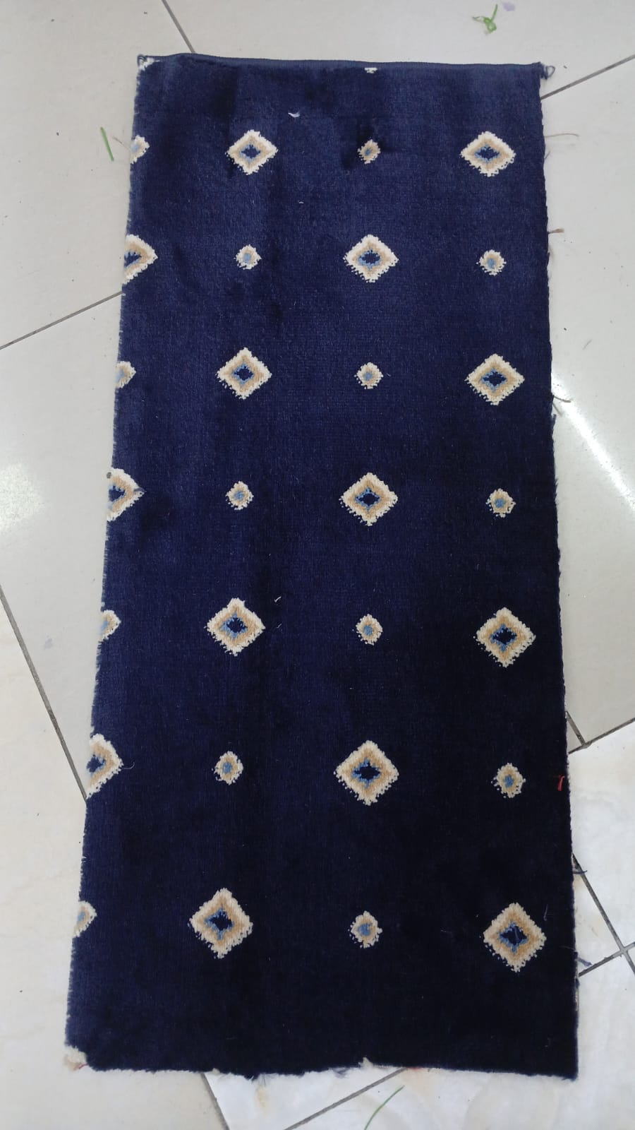 Cosmic Choices-984210 Flowered VIP wall to wall carpet per square metre