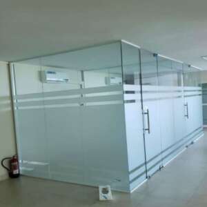 Aluminium glass partition