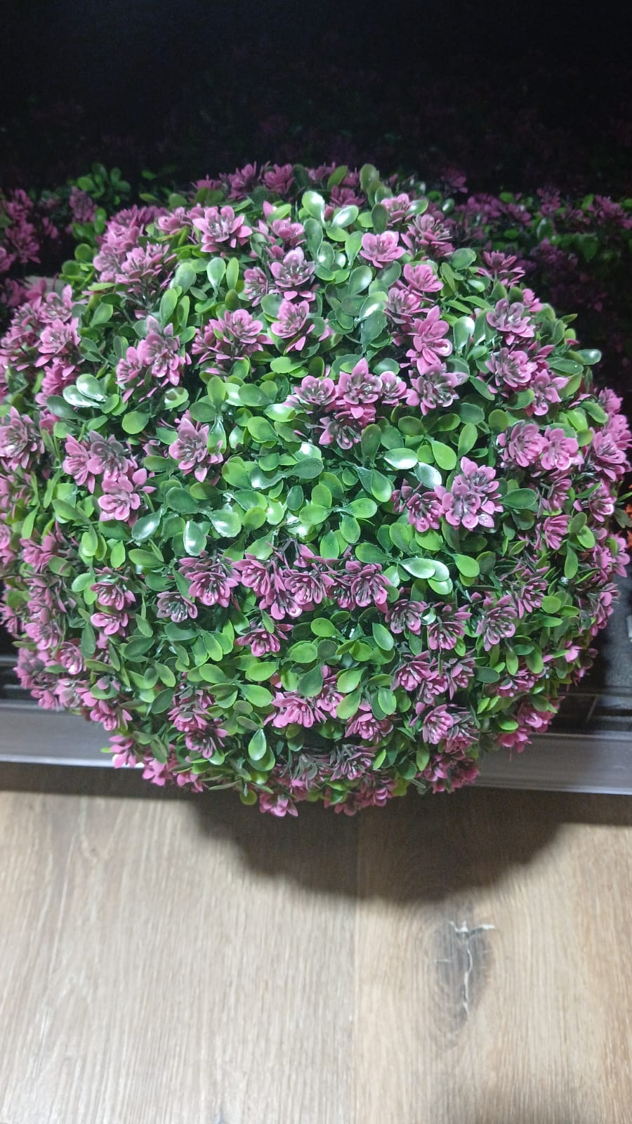 Jesilog-Decor-910594.jpeg Artificial topiary ball