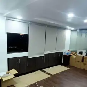Sunscreen roller blinds